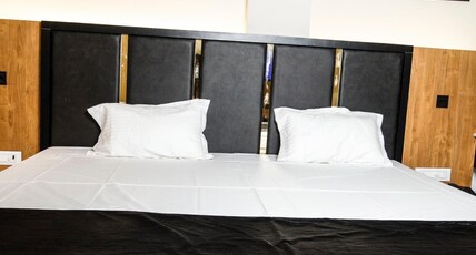 Hotel Bliss Room Type - SUITE ROOM