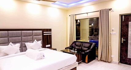 Classic Beach Resort Room Type - Classic Luxury Cottage