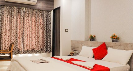 Hotel Runway Room Type - Deluxe Double Room