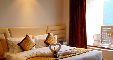 The Jungle Mountain Retreat Room Type - Luxury Room With Balcony View