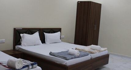 Hotel Mauli Residency Room Type - AC TRIPLE DELUXE ROOM