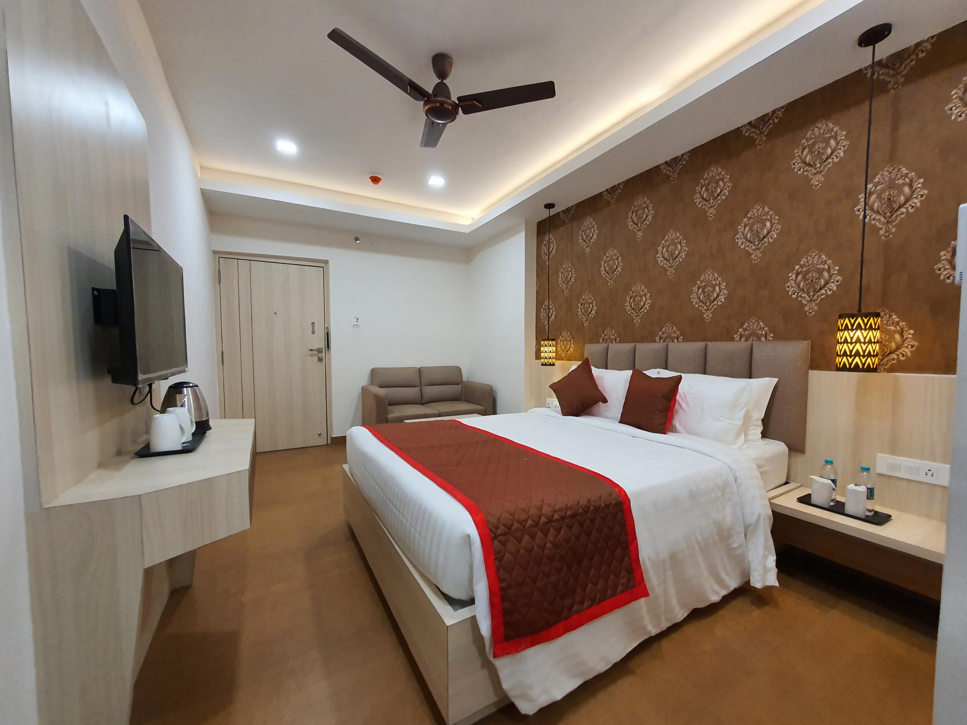 Hotel Paras Heights - Tap to explore photos