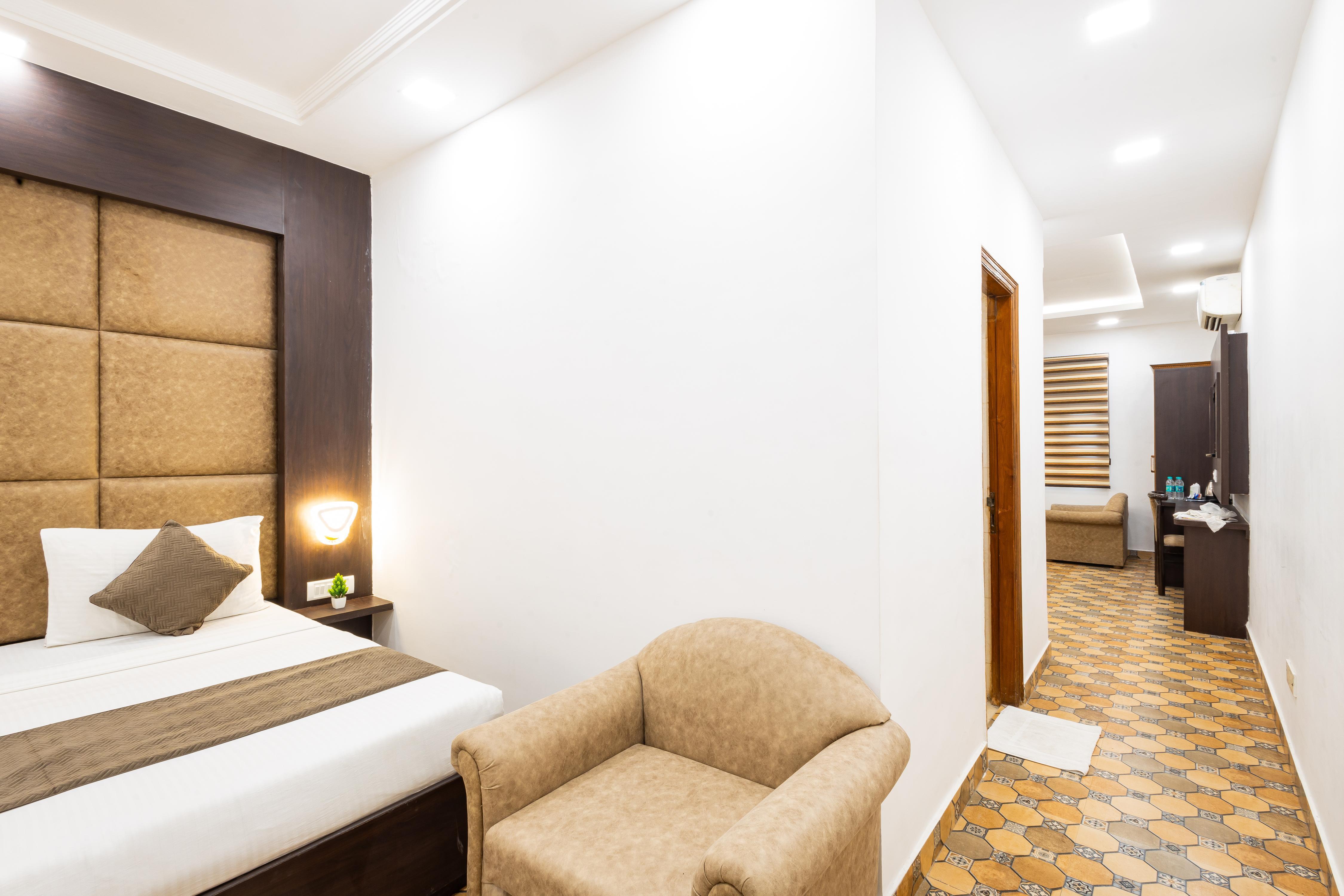 Hotel Panickers Residency - Luxury Hotel - Tap to explore photos