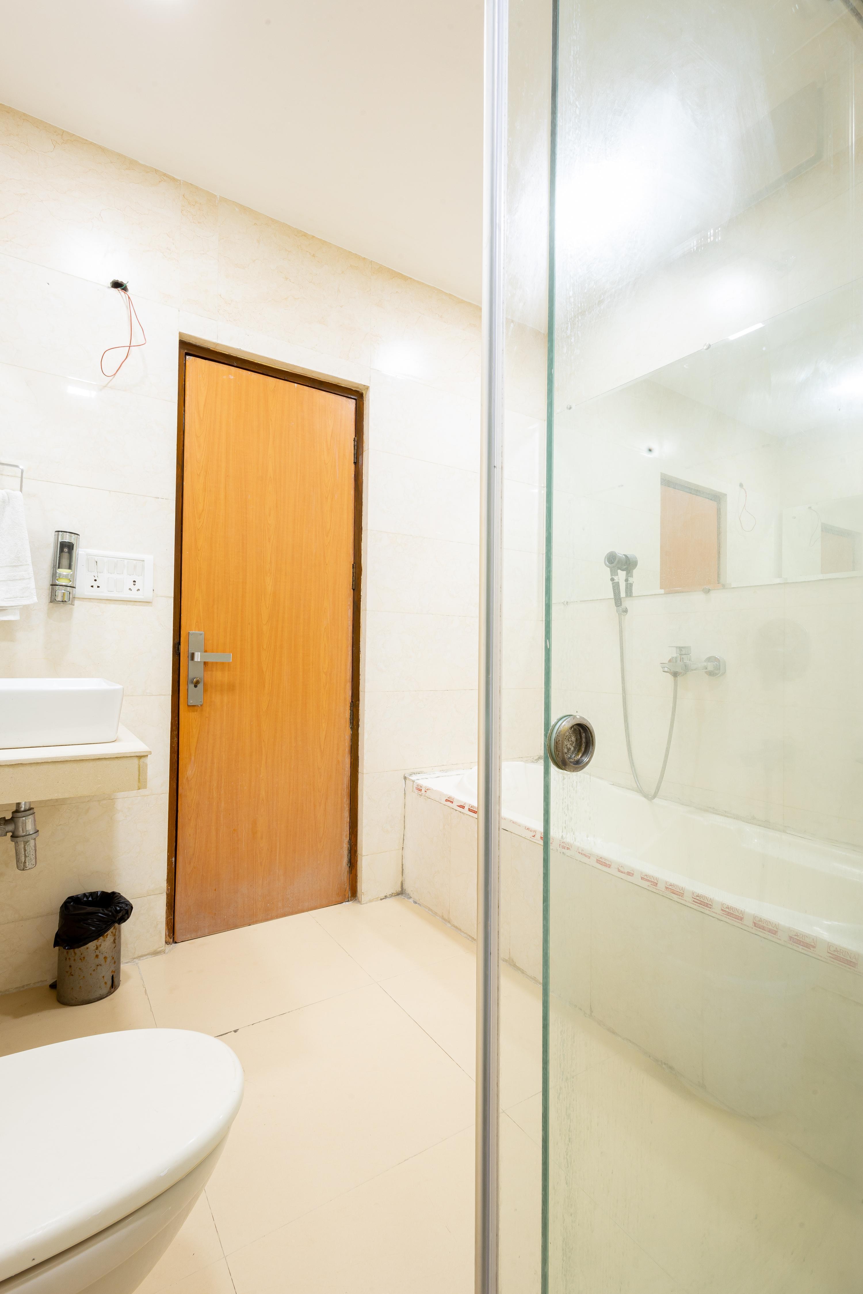 Hotel Panickers Residency - Luxury Hotel - Tap to explore photos