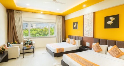 The Sky Imperial - Hotel Gopal Darshan Room Type - Imperial Quadruple Room