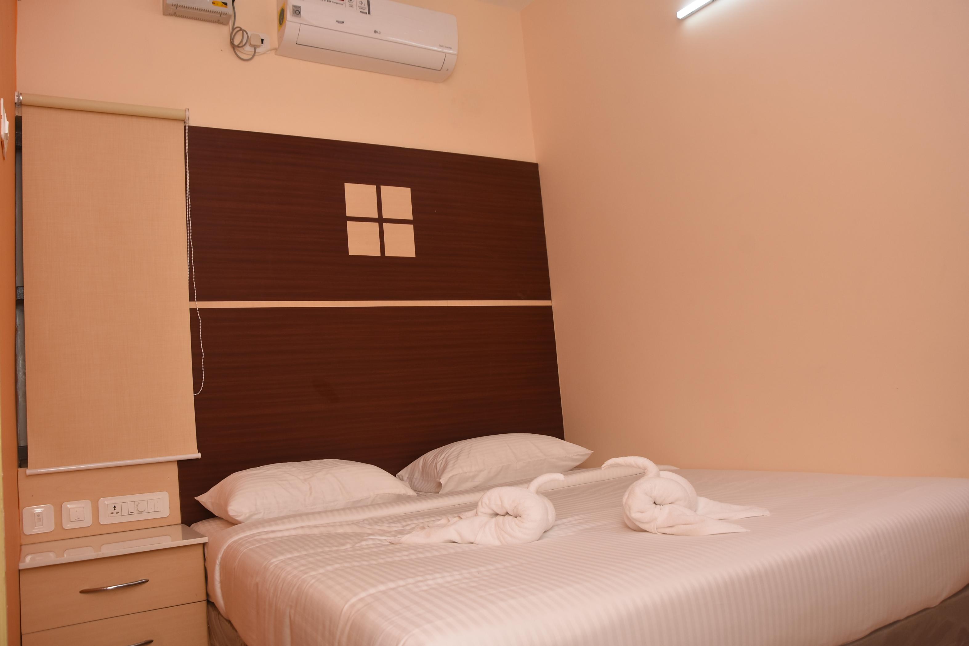 Murali's Kudil Room Type - Compact