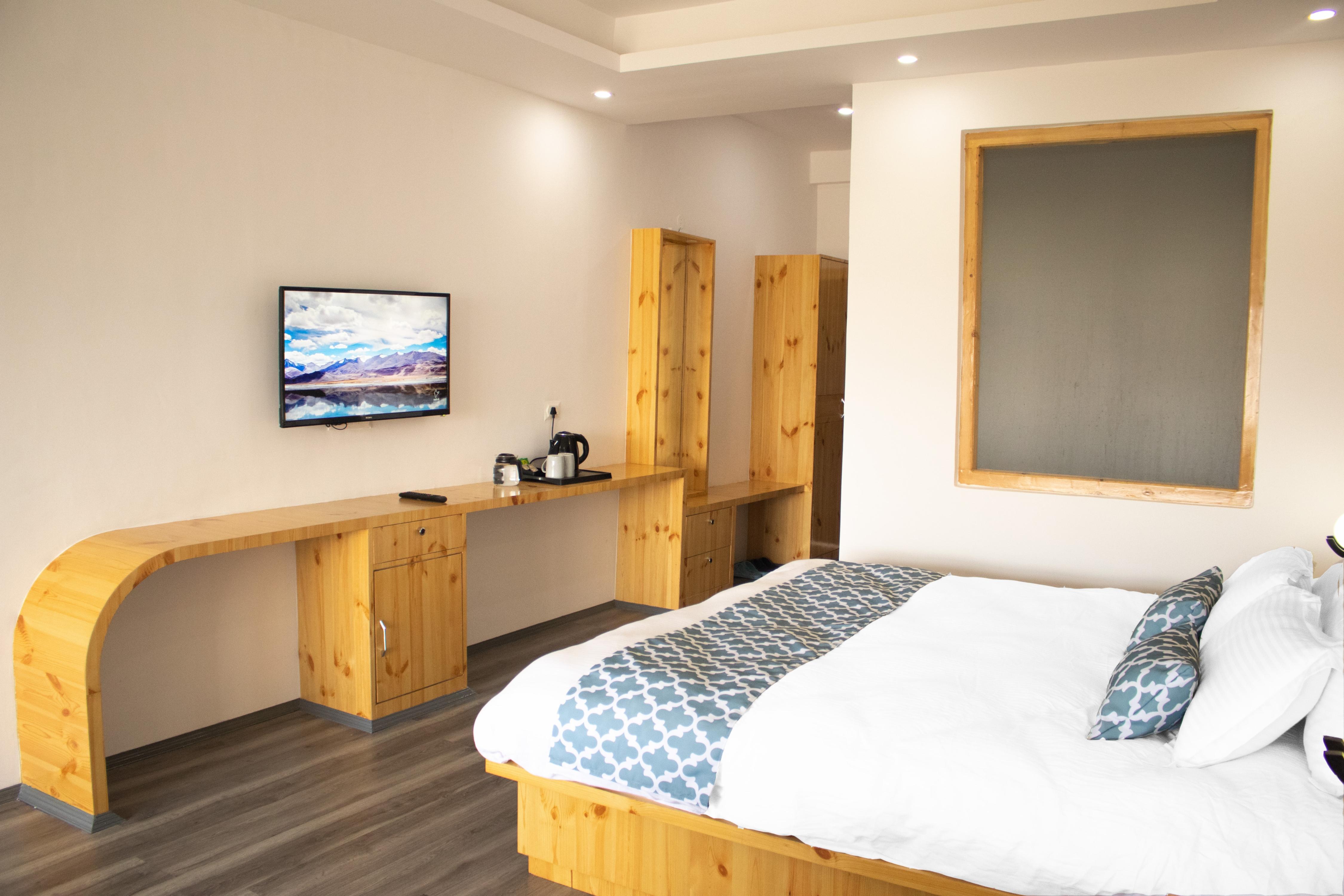 Leh Town Residency Room Type - King Delux Room with Balcony( Mountain View)