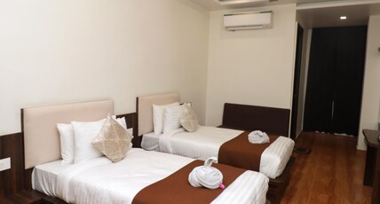 Metro Hotel & Resort Room Type - Executive Room