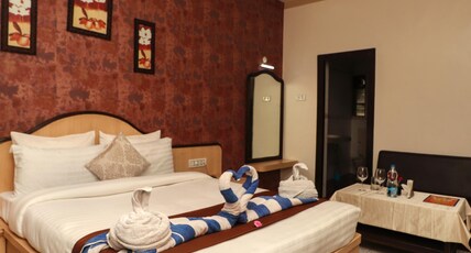 Metro Hotel & Resort Room Type - Cottage Double bed Room