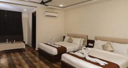 Metro Hotel & Resort Room Type - Super Deluxe Room