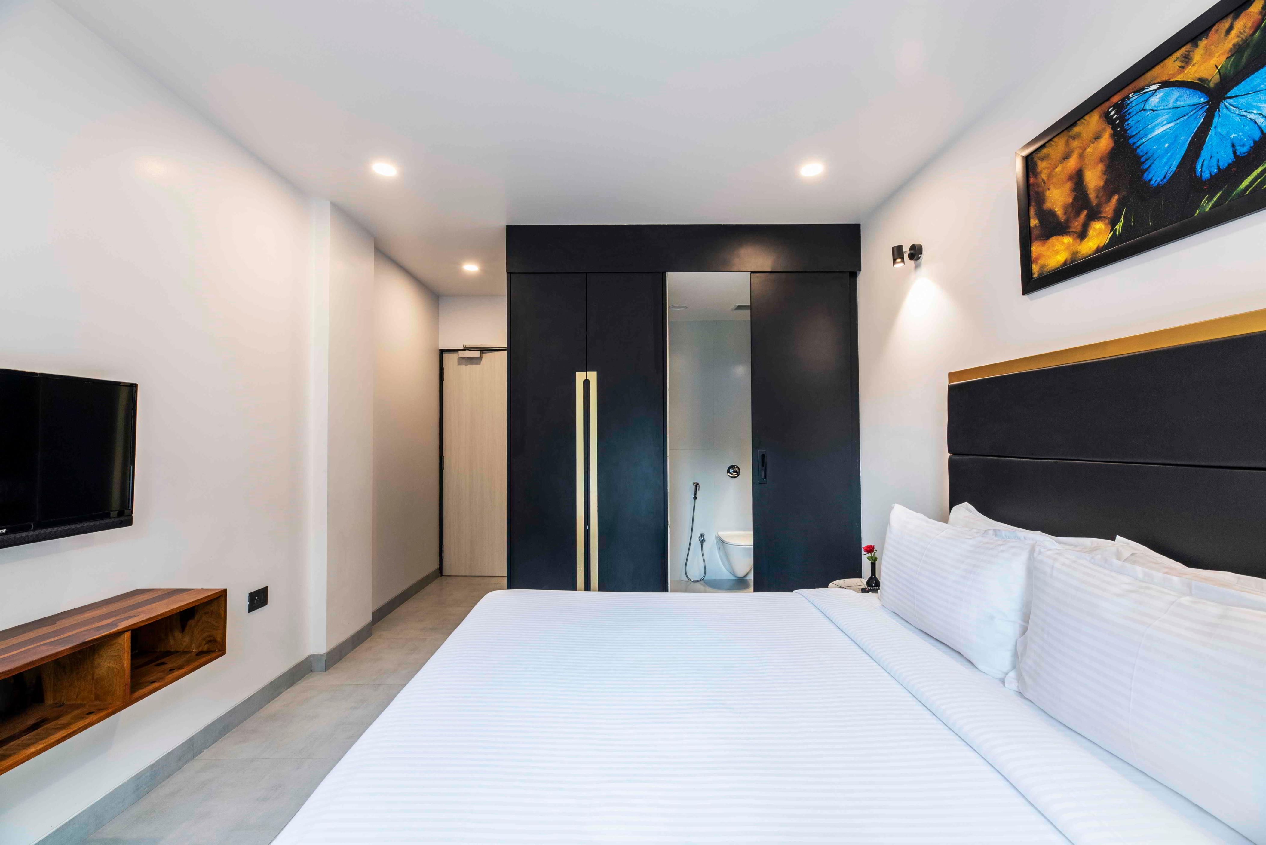 Taaffeite Hotels And Resorts - Tap to explore photos