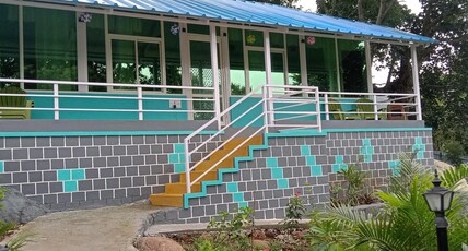 Saral Kudil Room Type - Glass House AC Room