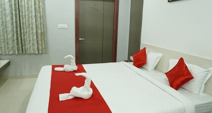 Silver Cloud Hotel Room Type - Premier Rooms
