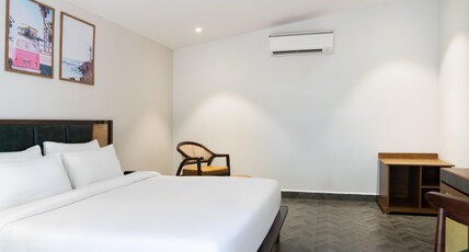 SIBAYA BEACH RESORT Room Type - Tropical Cottage (Non Sea Side Wing)
