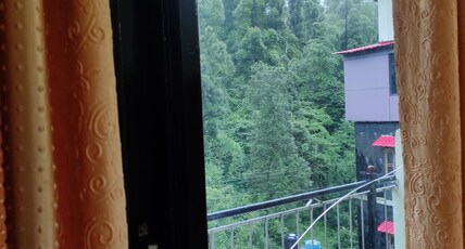 Jagdarshan Guest House Room Type - Deluxe Room Jagdarshan Guest House Room Type - Deluxe Room