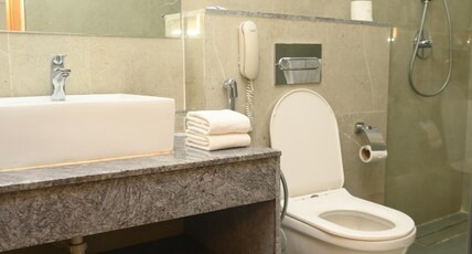 Pushkara Sarovar Portico Room Type - Deluxe Room - 2 Single Beds 21SQM Free WiFi Pushkara Sarovar Portico Room Type - Deluxe Room - 2 Single Beds 21SQM Free WiFi