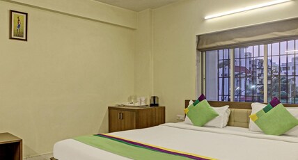 Treebo Sreemaa Newtown Near Biswa Bangla Gate Room Type - Deluxe Family Room Treebo Sreemaa Newtown Near Biswa Bangla Gate Room Type - Deluxe Family Room