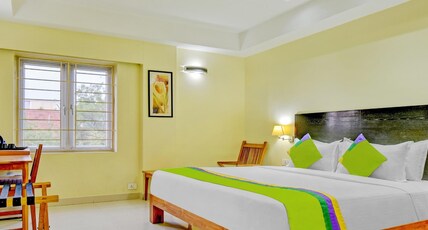 Treebo Vapr Guindy Ekkatuthangal Room Type - Deluxe Family Room
