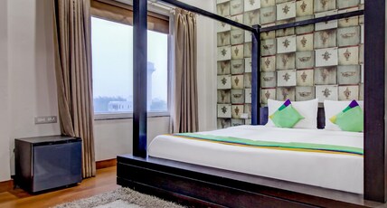 Treebo M2M Residency Sector 46 Room Type - Spacious Superior Room With Balcony