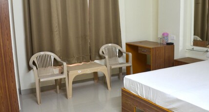 Hotel Lake View Room Type - Super Deluxe AC Room