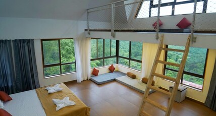 Athang Staycation Room Type - Master Studio with beach view