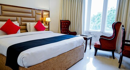 Hotel Royal Castle Room Type - Deluxe Room without balcony