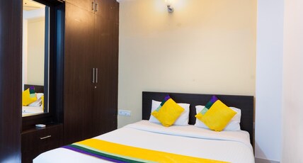 Itsy Hotels Worldtree ITPL Room Type - Deluxe Family Room