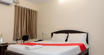 Hotel Deccan Park Room Type - Single Suite