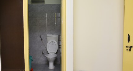Keerthi Service Apartment Room Type - Studio Room