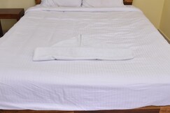 Keerthi Service Apartment