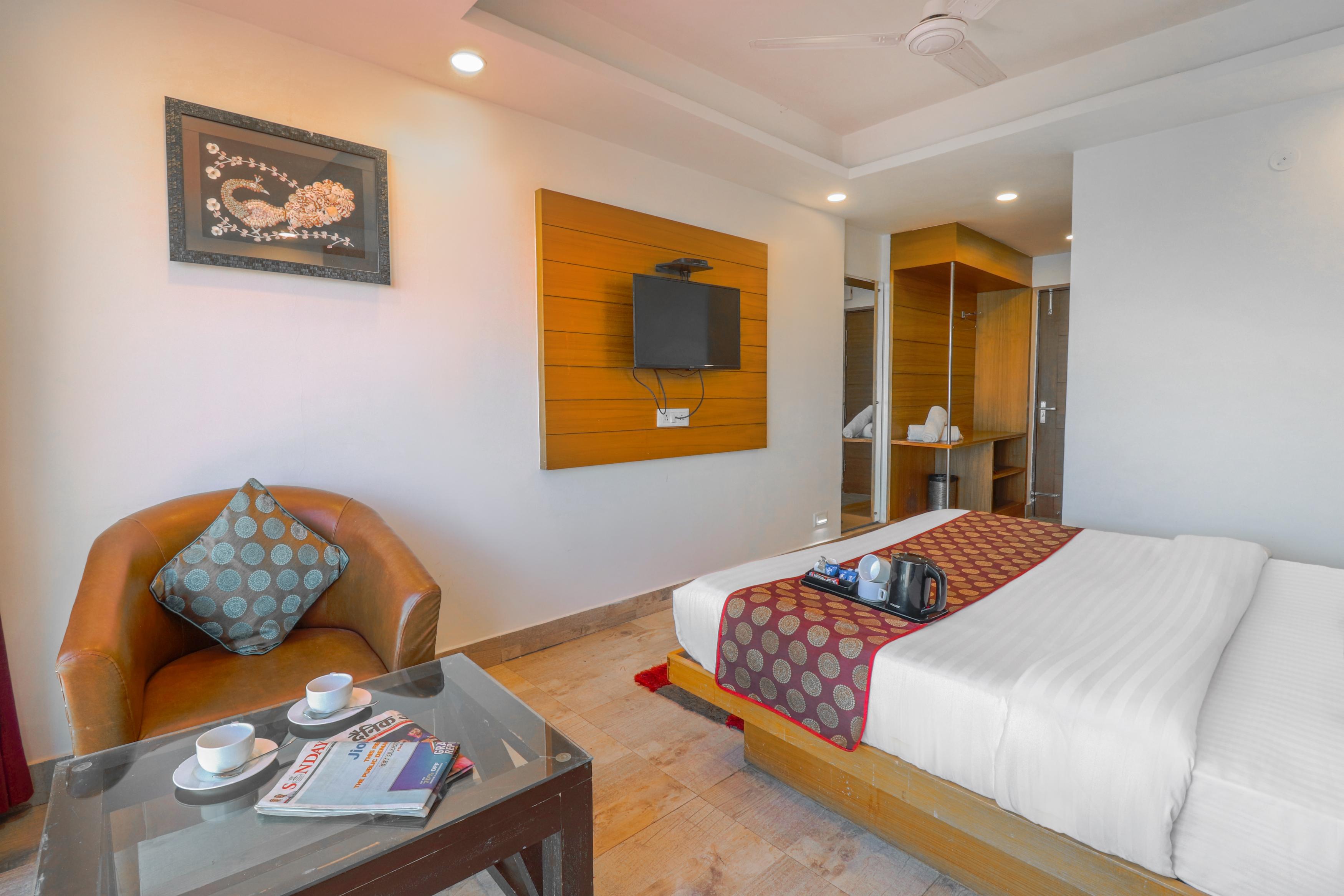 Hotel Silver Line (A place to be) Room Type - Luxury Room (Valley View)