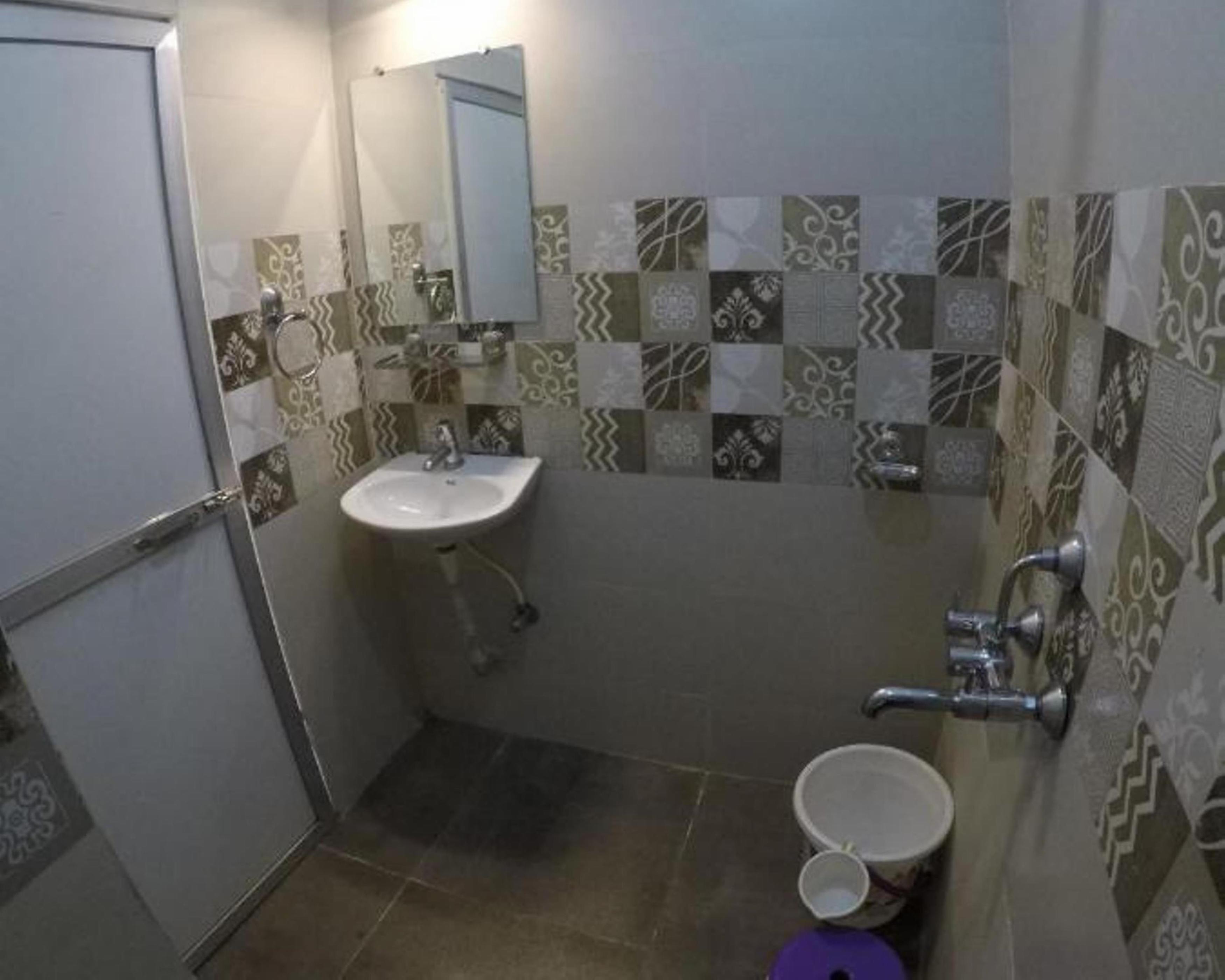 Mridul 1 BHK Homestay with a Kitchen - Tap to explore photos