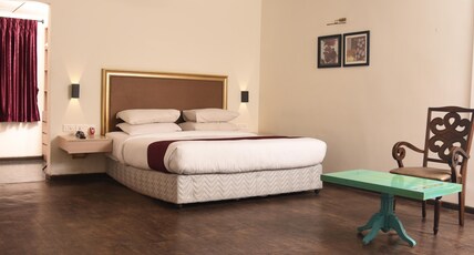 HOTEL SABAREESH PARK Room Type - Executive Room