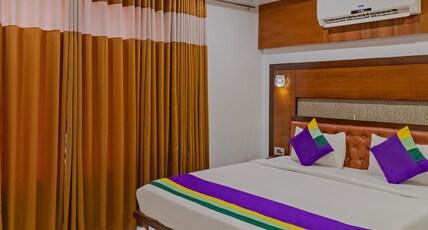 Treebo Premium Palmyra Milford, 2 Km From Alleppey Beach Room Type - Premium Room with Living Area