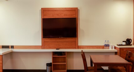 Royal Ritis Room Type - Deluxe Triple Room