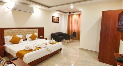 Hotel The Park Residency Room Type - Premium Room with City View