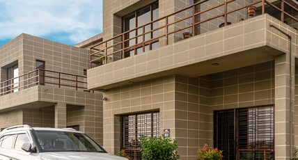 Aqua Golf 3 BHK Villa Room Type - Aqua Golf 3 BHK Villa