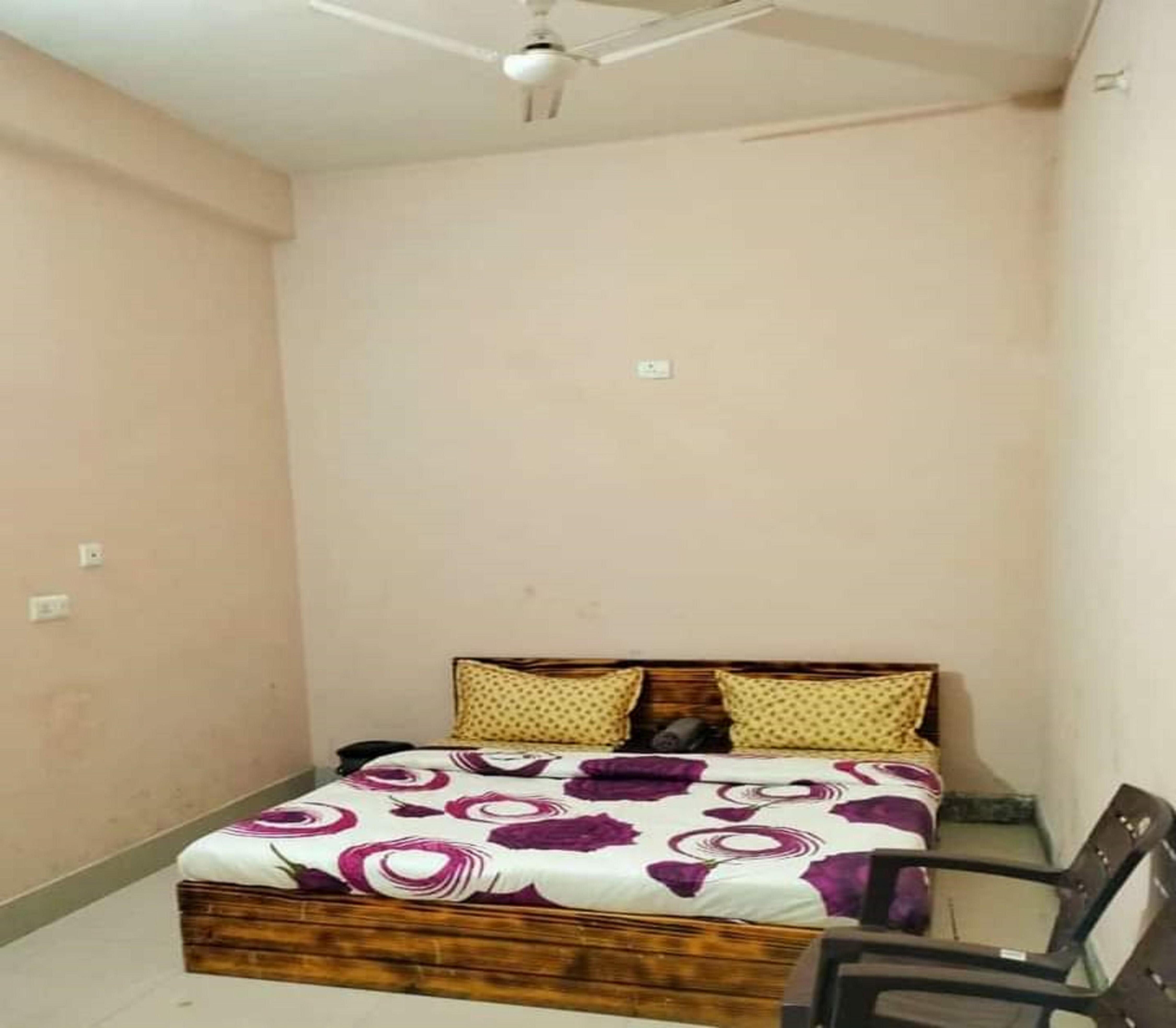 Royal Galaxy Hotel - Tap to explore photos