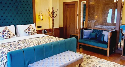 Skyview by Empyrean Room Type - Gondola View Premium Room With Complimentary Return Gondola Ride Once Per Day