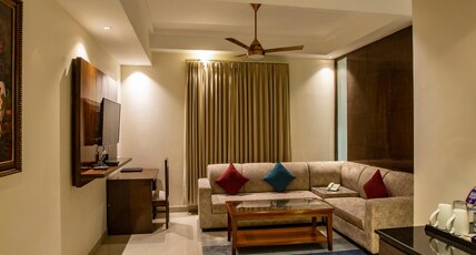 Eastlynn Resort Rishikesh Room Type - Executive Suite with Living Area
