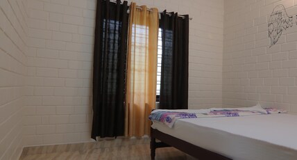 Cloud Nine Inside Room Type - Standard Non AC Room