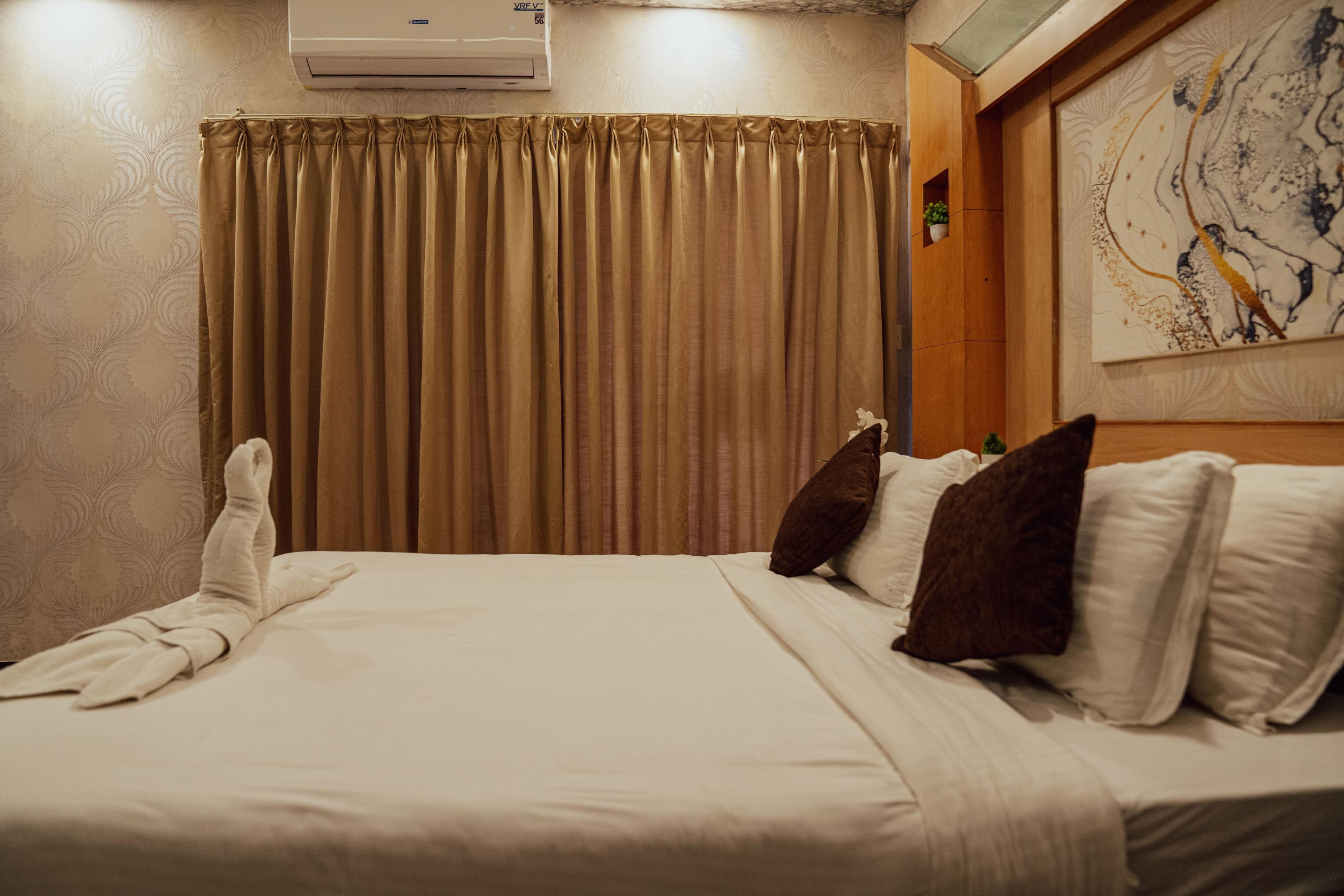 Seasons Suites JP Nagar - Tap to explore photos