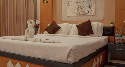 Seasons Suites JP Nagar Room Type - Luxury 3 Bedroom Apartment Seasons Suites JP Nagar Room Type - Luxury 3 Bedroom Apartment
