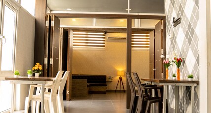 Seasons Suites JP Nagar Room Type - 9 bedroom condo with large covered terrace Seasons Suites JP Nagar Room Type - 9 bedroom condo with large covered terrace