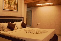 Seasons Suites JP Nagar