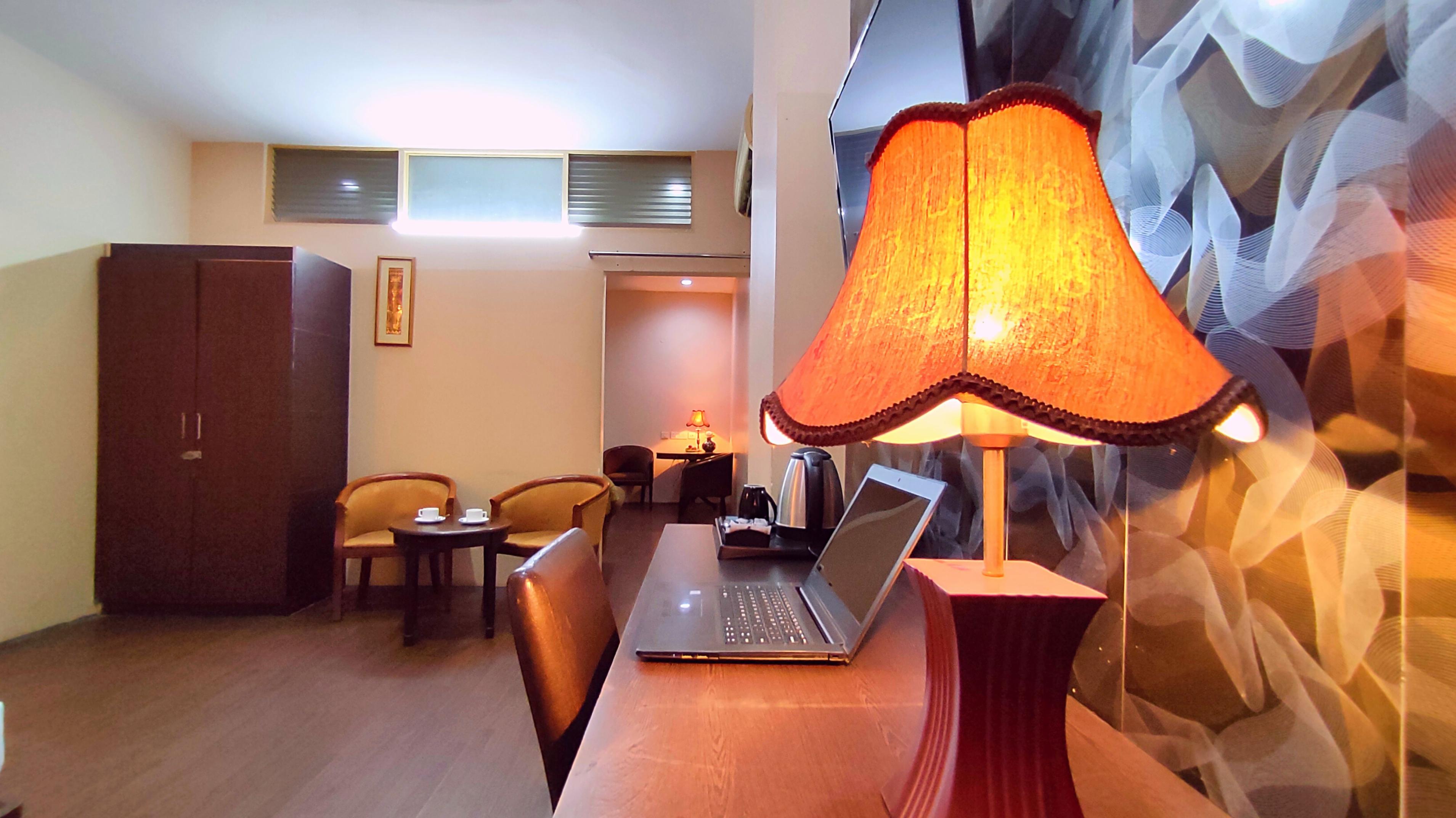 Hotel Park Square - Tap to explore photos