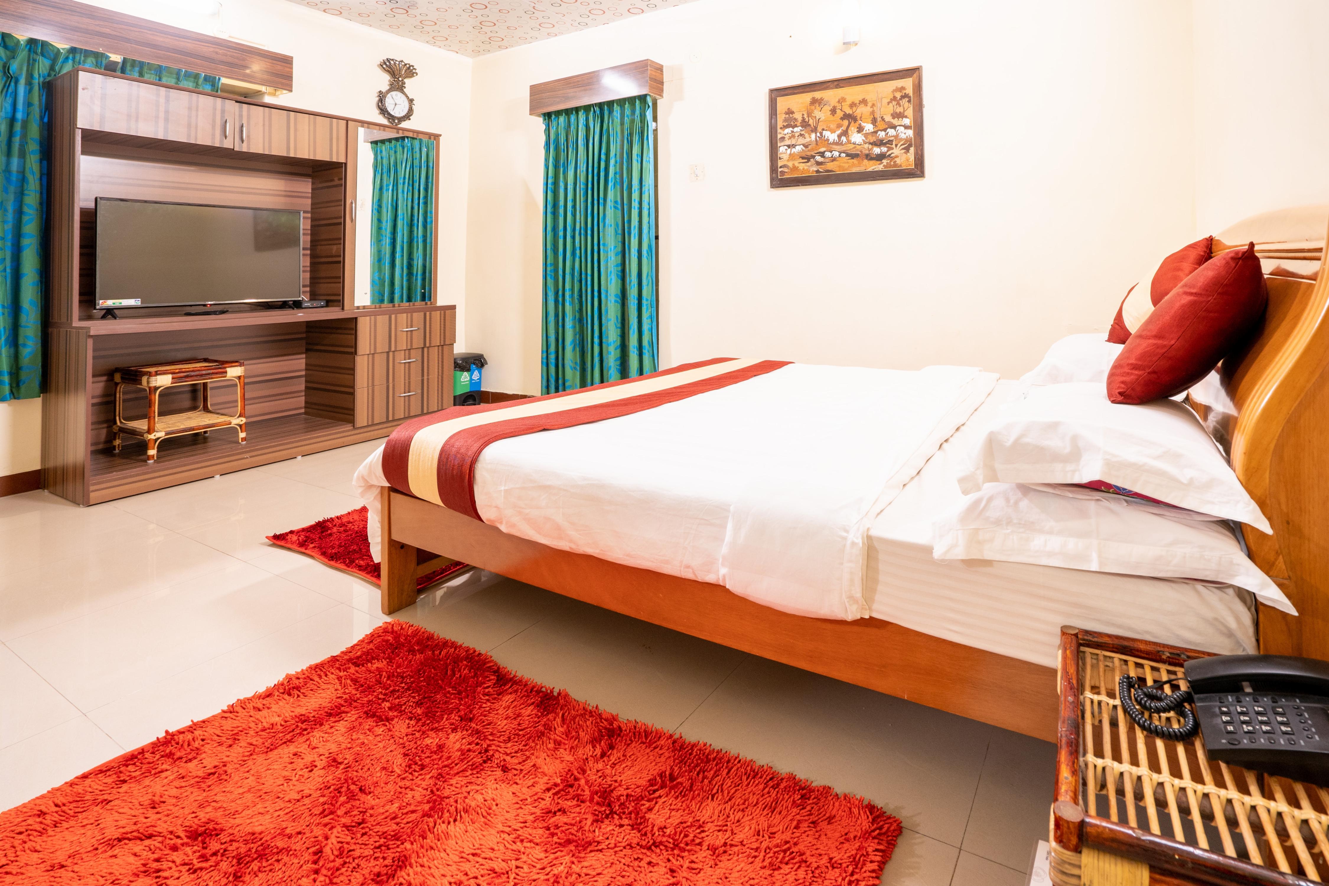 TTDC Hotel TamilNadu - Kodaikanal - Tap to explore photos
