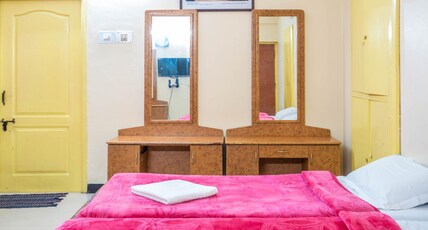 Youth Hostel - Ooty Room Type - Family Room 4 Bed