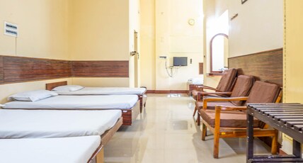 TTDC Hotel TamilNadu - Thanjavur Room Type - Family Room 8 Bedded Non Ac