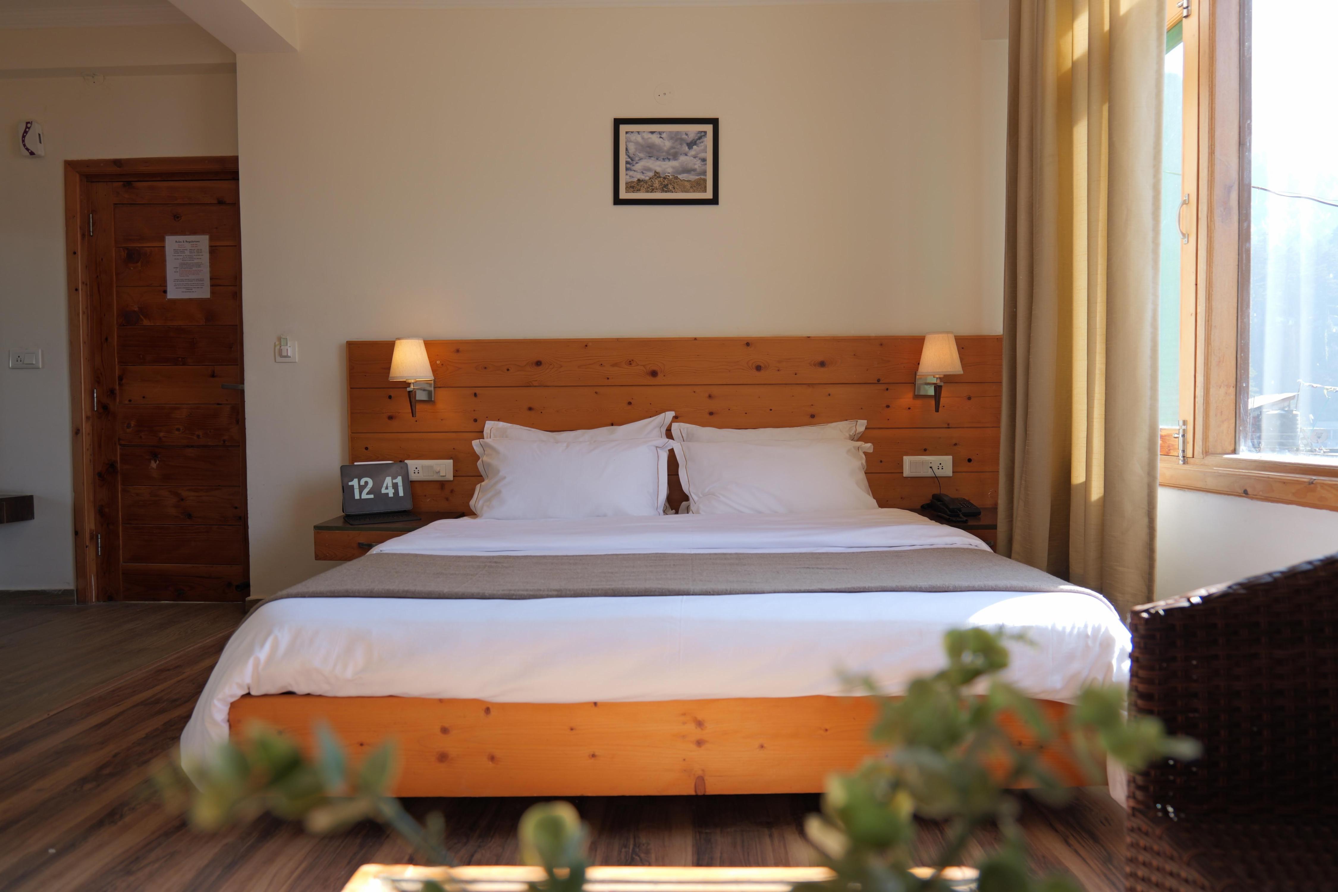 Kyipo Khang - A Mountain Retreat - Tap to explore photos